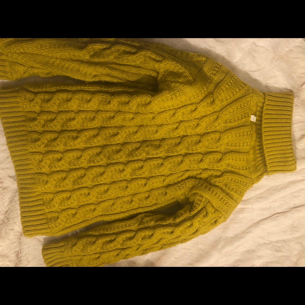 2T baby sweater with fleece interior